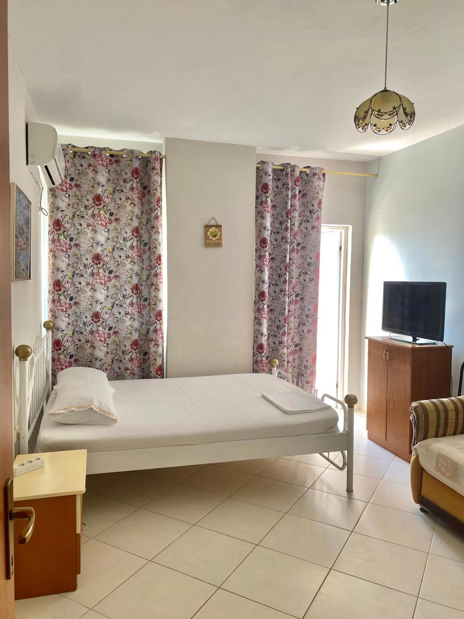 Caramel Sun Studios Apts Sarandë 외부 사진